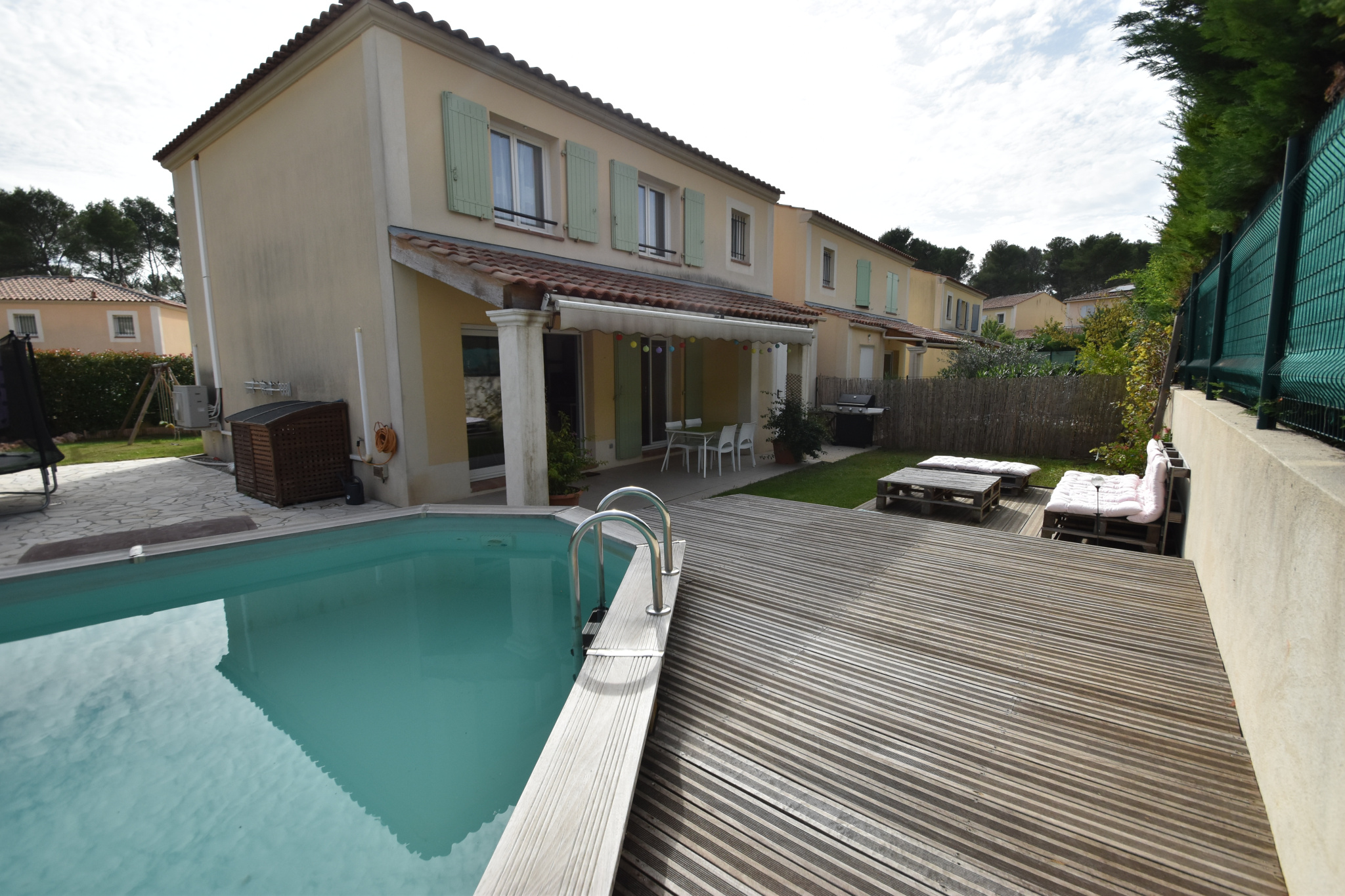 ROUSSET VENTE VILLA T5 100M2 HABITABLES 315M2 DE TERRAIN
