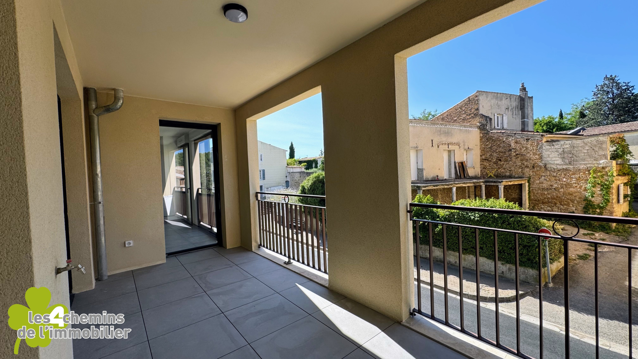 A vendre, appartement 3 pièces de 71,50 m2, terrasse de 11,5