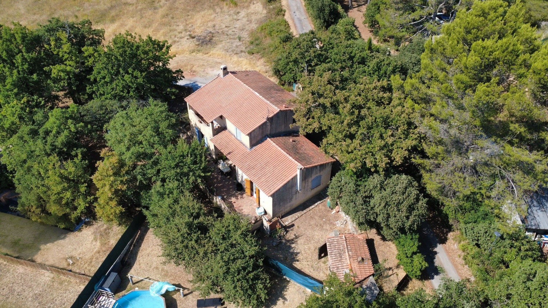 Villa à vendre 6 pièces d'environ 145 m2 sur 1036 m2