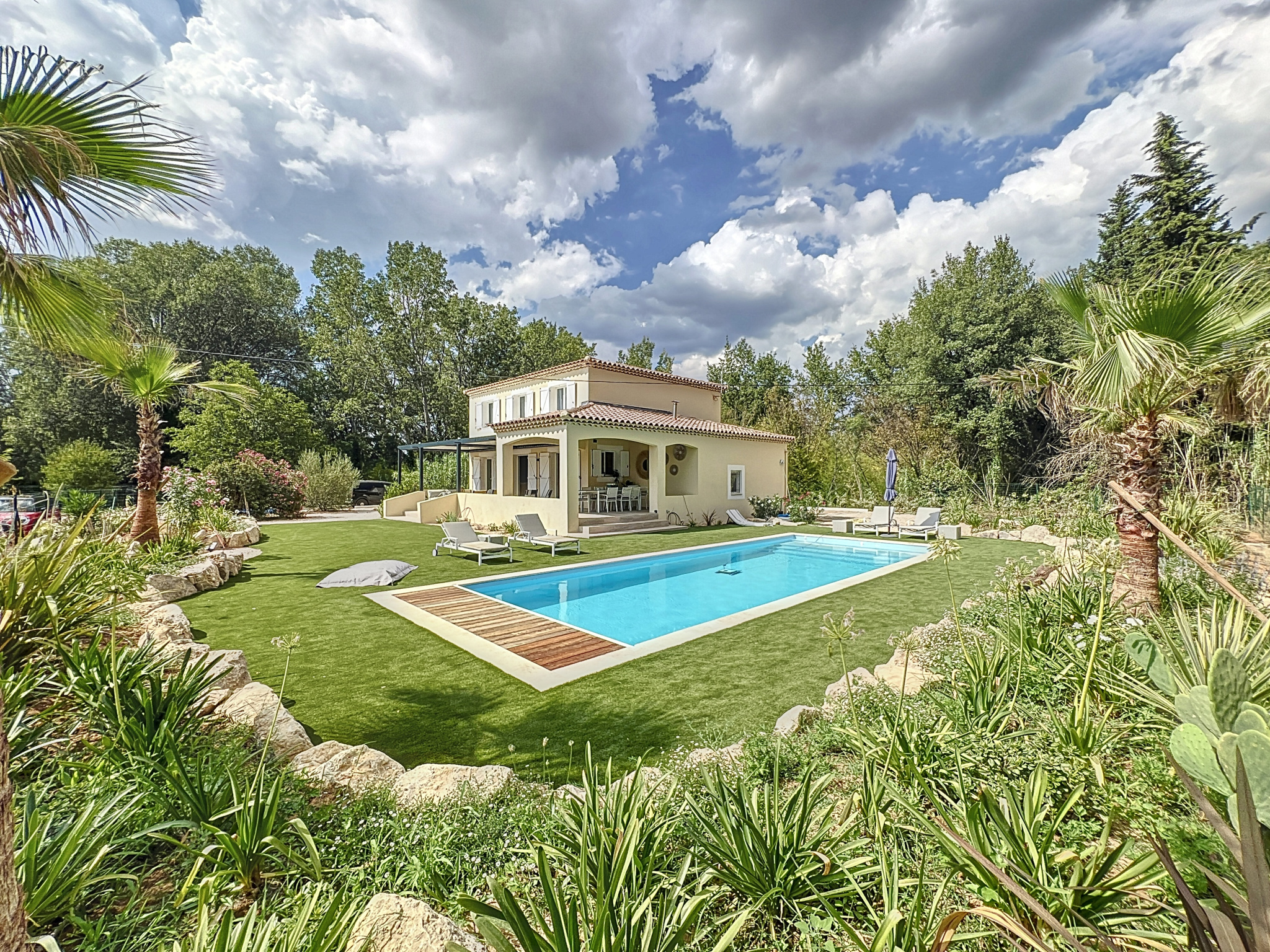  A VENDRE VILLA PROVENCALE 140M2 