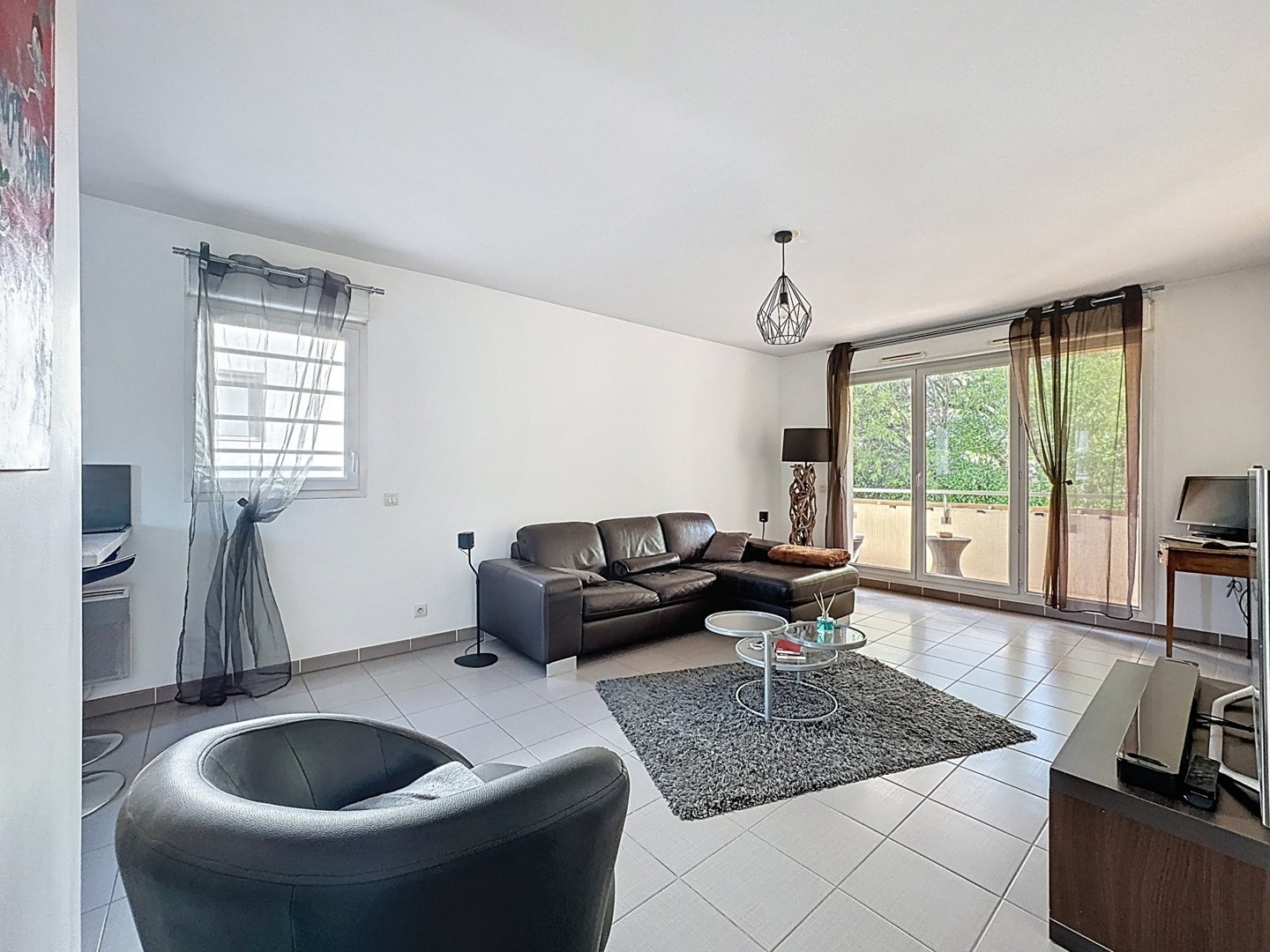 À vendre   Bel appartement T3 de 69 m2 avec balcon   Résiden